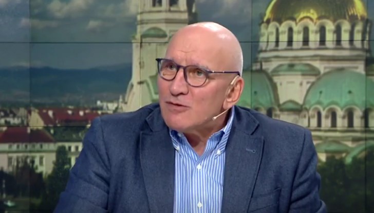 Експертът разкритикува обещанието на Бойко Борисов за връщане на 9% ДДС на ресторантьорите Експертът разкритикува обещанието на Бойко Борисов за връщане на 9% ДДС на ресторантьорите