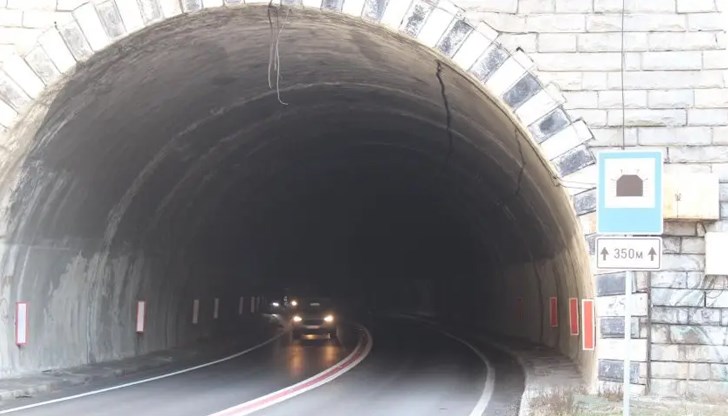 Трафикът ще се пренасочва по обходен път