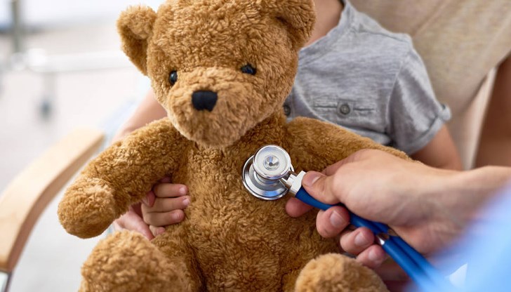 Лекарски екипи от София и Варна обединиха усилия в сложна интервенция