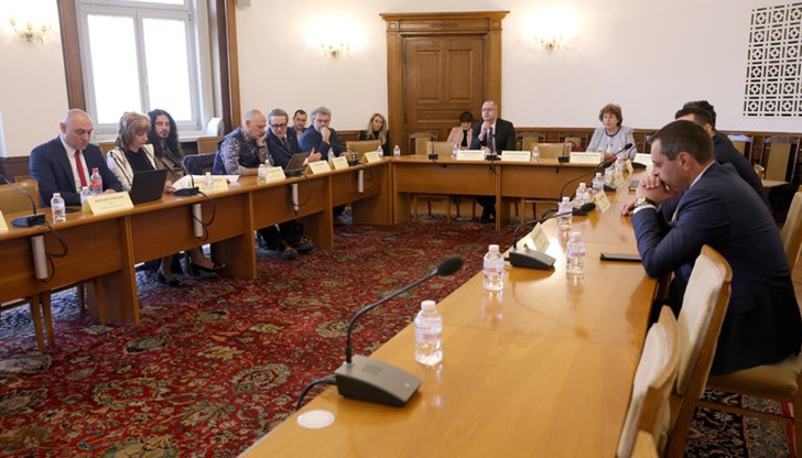 Комисията по културата и медиите в НС прие решение за отпускане на държавни парични награди на 10 български артисти и журналисти