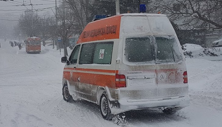 Спешните отделения работят на пълни обороти Спешните отделения работят на пълни обороти