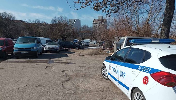 По първоначална информация няма пострадали хора