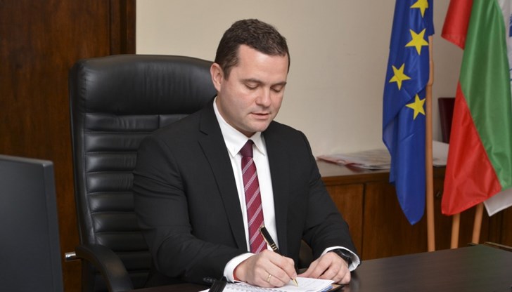 Община Русе въвежда нови изисквания към родителите Община Русе въвежда нови изисквания към родителите