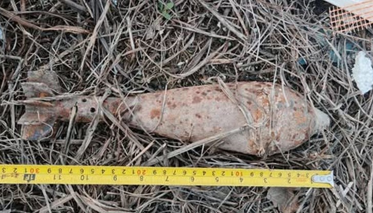 Опасната находка е открита в селскостопански двор