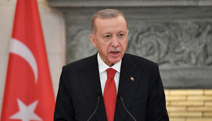 Реджеп Ердоган: готовността за земетресения е въпрос, който силно засяга нашата страна Реджеп Ердоган: готовността за земетресения е въпрос, който силно засяга нашата страна