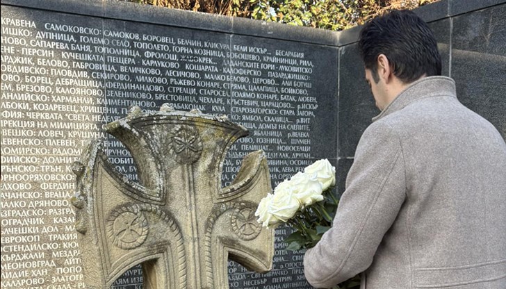 Петков разказа за драматичната съдба на баба си Райна Петкова в трудовите лагери Петков разказа за драматичната съдба на баба си Райна Петкова в трудовите лагери