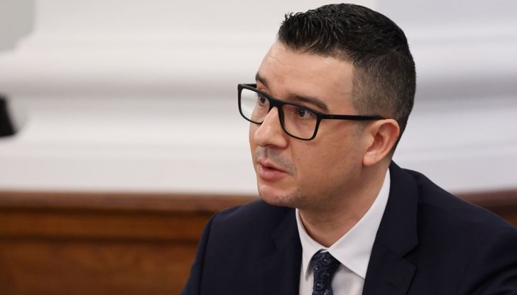 Министерството на икономиката и индустрията планира пълна електронизация на услугите