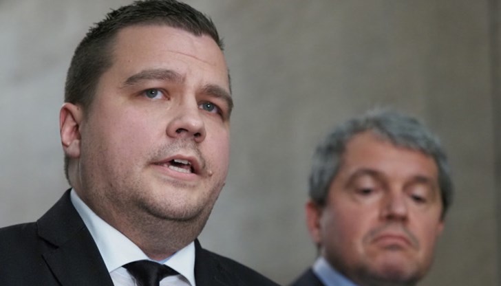 ИТН внася проект за позиция на парламента срещу изпращането на български граждани на фронта