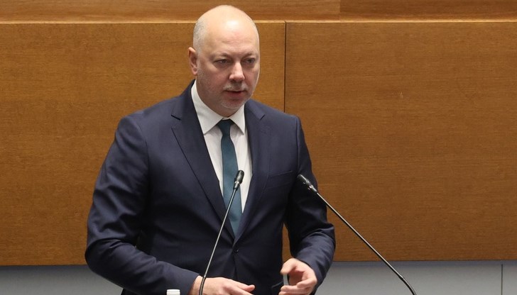 Депутатите искат отговори и за магистралата Русе - Велико Търново Депутатите искат отговори и за магистралата Русе - Велико Търново