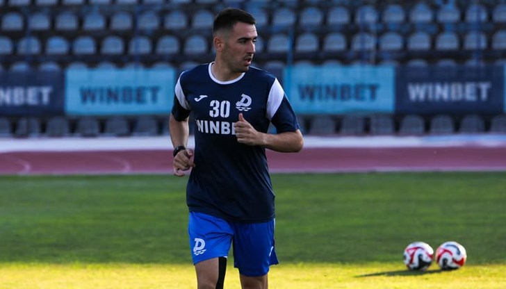 Бебето на русенския полузащитник се роди в добро здраве Бебето на русенския полузащитник се роди в добро здраве