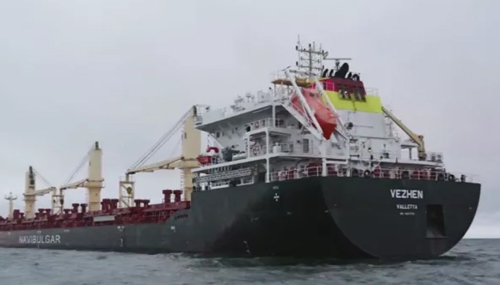 Консулът ни в Швеция се срещна с екипажа на "Вежен"