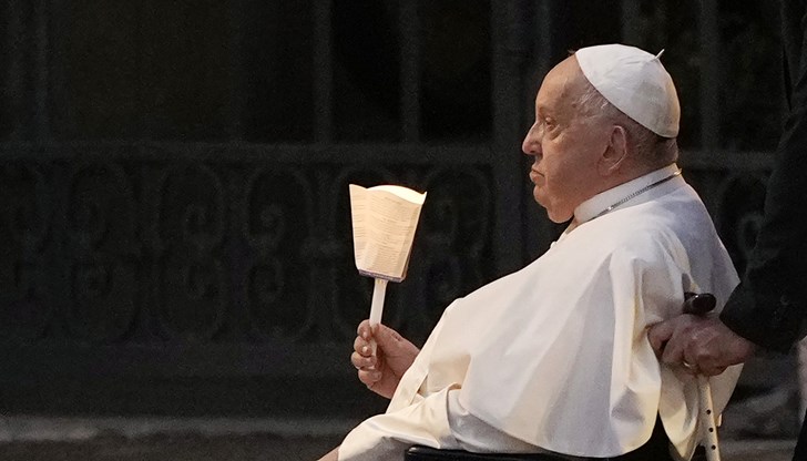 Температурата на светия отец не се е повишила през нощта Температурата на светия отец не се е повишила през нощта