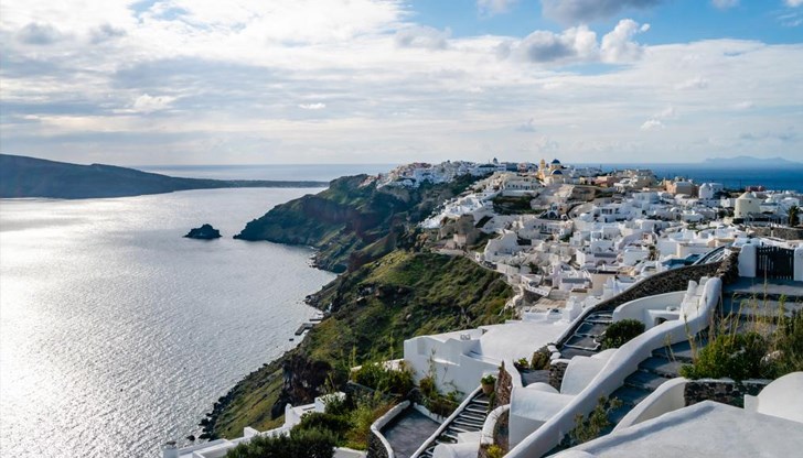 Властите затвориха училищата на гръцкия остров до 14 февруари