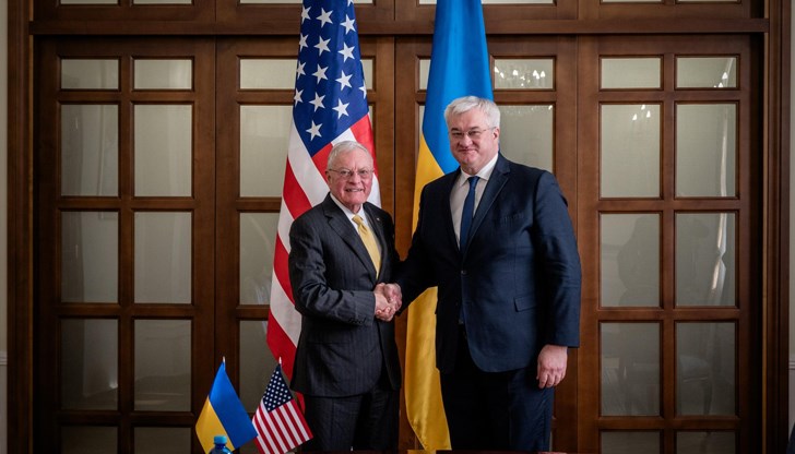 Украинският външен министър проведе важни преговори с американския пратеник Кийт Келог Украинският външен министър проведе важни преговори с американския пратеник Кийт Келог