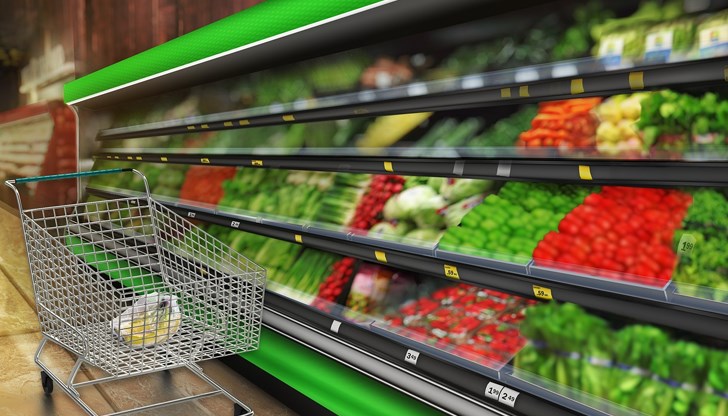 Гражданите избират малките магазини пред големите вериги