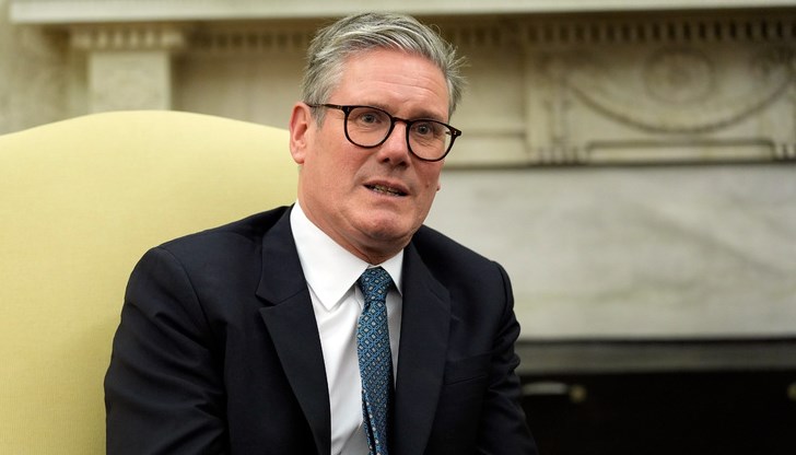 Великобритания демонстрира лоялност към Тръмп Великобритания демонстрира лоялност към Тръмп