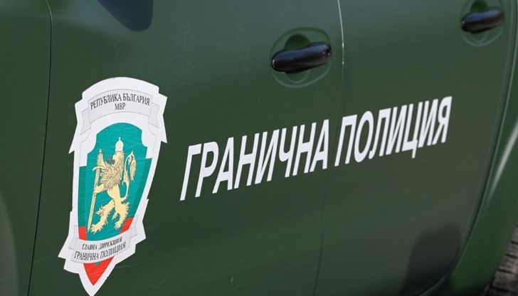 Помагачите им се представители като доброволци от НПО