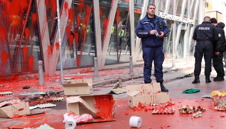 Председателят на ЕК категорично осъди проявата на насилие