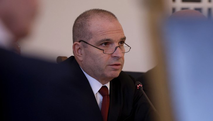 Втората въздушна линейка каца у нас до края на месеца