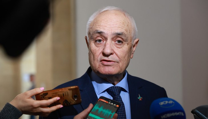 Министерството на отбраната готви доклад за състоянието на армията