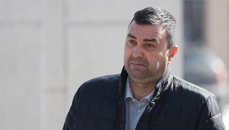 Обвиненията са за укриване на компрометираща информация