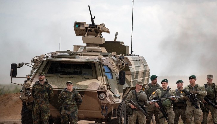 Несигурността около НАТО налага укрепване на европейската отбрана