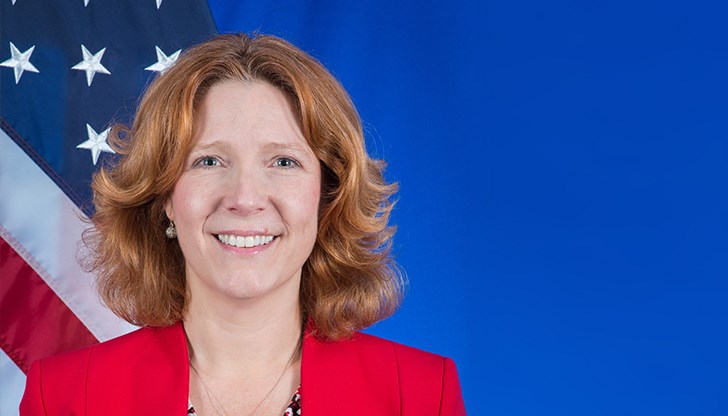 Дипломатът пристигна в София на 18 февруари