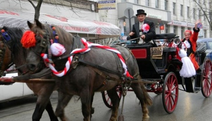 Велико Търново организира уникално посрещане на Баба Марта Велико Търново организира уникално посрещане на Баба Марта