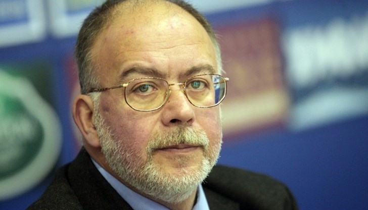 Политическият елит е откъснат от хората Политическият елит е откъснат от хората