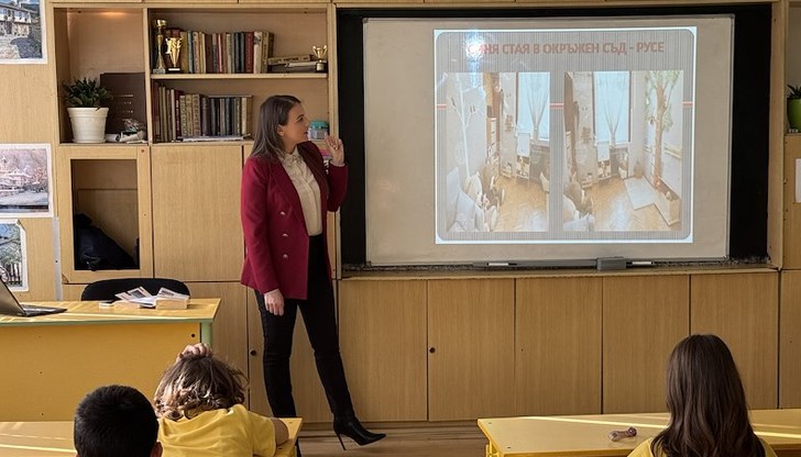 Симулация с алкоочила показа на младежите как алкохолът влияе върху шофирането