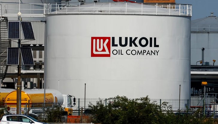 Държавата няма да придобива петролния гигант