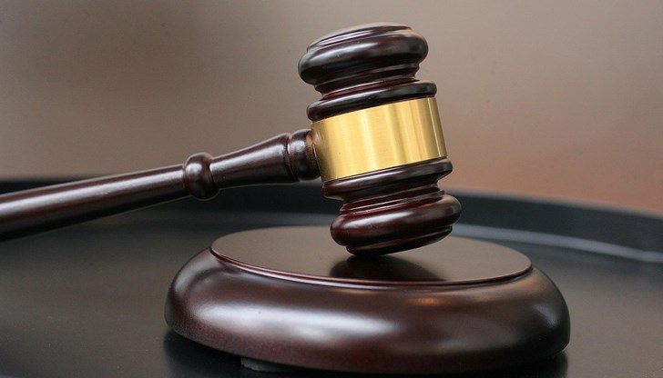 Мъжът прибрал 6500 лева за фалшиви ангажименти на фолк изпълнители