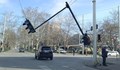 Светофарна уредба увисна над булевард "Липник"