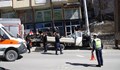 Микробус се вряза в стълб в Смолян