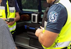 Нарушителят е засечен при рутинна проверка на пътя към СеновоПолицейски