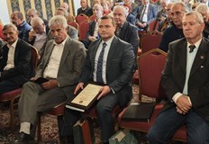 Кметът на Русе получи признание от запасните офицери и сержантиКметът