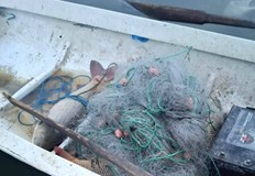 Засечени са бракониери използващи метода косене на река ИскърМащабна акция