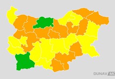 Мартенско време с бури дъжд и топъл вятър от югНационалният