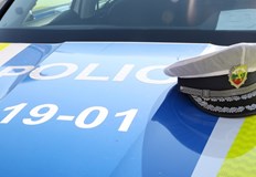 По неофициална информация шофьорът е тествал колата на която е