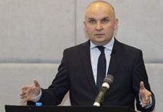 Евродепутатът Имахме одобрени кадри но някой натисна копчето В момент когато