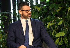 България е изправена пред вероятна ликвидна кризаРеалният дефицит в държавния