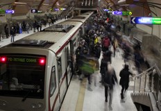 Полицейски екипи овладяха кризисната ситуация в метротоДраматичен инцидент с агресивна