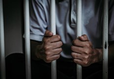 Карлос Ледер е задържан след като пристигна в латиноамериканската страна