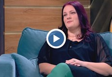 Участничката продължава да спазва режим на хранене и тренировки и