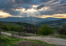 След дъждовната седмица очакваме сериозно затопляне до 28 градусаБългария ще