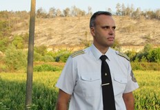 След временно изпълнение на длъжността от август 2023 г той