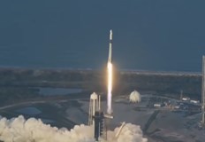 Бари Уилмор и Сунита Уилямс се намират на борда на