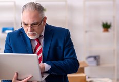 Управлението на институцията беше поето от Министерството на правителствената ефективност