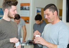 Служителите в община Пиеве ди Солиго прекарвали повече време в