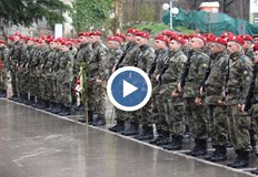 30 хилядна армия е недостатъчна за защита на БългарияБившият заместник ректор на